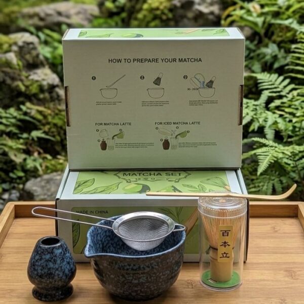 Set Matcha Japonais Complet – Bol, Fouet (Chasen), Cuillère, Tamis & Support –